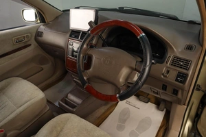 Минивэн Toyota Gaia 2001 года, 529000 рублей, Челябинск