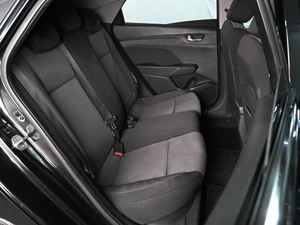 Седан Hyundai Solaris 2019 года, 1329000 рублей, Ростов-на-Дону