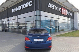 Седан Hyundai Solaris 2016 года, 890000 рублей, Мирное