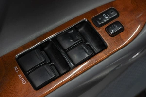 Внедорожник Lexus LX 2001 года, 1590000 рублей, Омск
