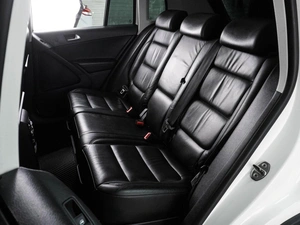 Внедорожник Volkswagen Tiguan 2010 года, 867000 рублей, Воронеж