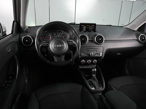 Хетчбэк Audi A1 2015 года, 1550000 рублей, Ростов-на-Дону