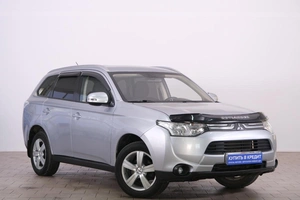 Внедорожник Mitsubishi Outlander 2012 года, 1449000 рублей, Омск