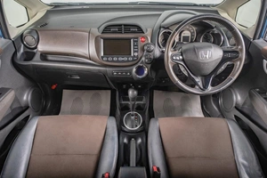 Хетчбэк Honda Fit Shuttle 2012 года, 899000 рублей, Томск