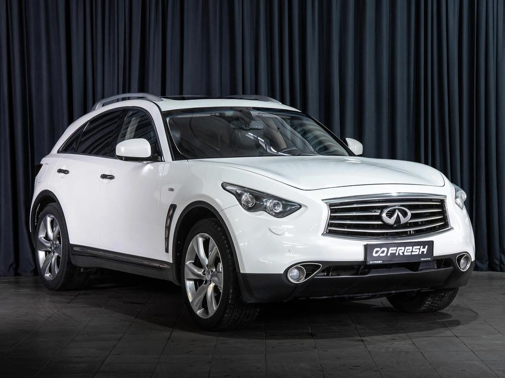 Внедорожник Infiniti FX37 2012 года, 1899000 рублей, Волгоград