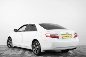 Седан Toyota Camry 2011 года, 999000 рублей, Кемерово