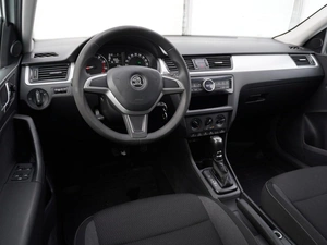 Лифтбек Skoda Rapid 2015 года, 940333 рублей, Тверь