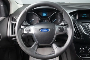 Хетчбэк Ford Focus 2013 года, 719000 рублей, Оренбург