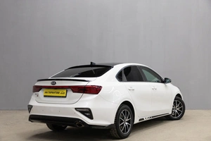 Седан Kia Cerato 2018 года, 1899000 рублей, Новосибирск