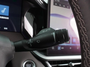 Внедорожник Geely Xingyue L 2025 года, 4219000 рублей, Воронеж