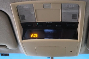 Минивэн Nissan Elgrand 2002 года, 1399000 рублей, Омск