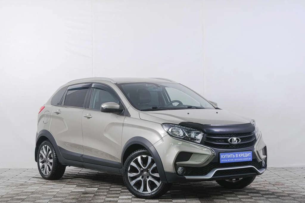 Хетчбэк ВАЗ (LADA) XRAY Cross 2019 года, 1369000 рублей, Кемерово