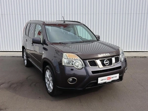 Внедорожник Nissan X-Trail 2013 года, 1500000 рублей, Брянск