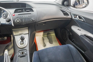 Хетчбэк Honda Civic 2007 года, 799000 рублей, Барнаул