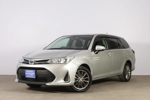 Универсал Toyota Corolla Fielder 2018 года, 1589000 рублей, Новосибирск