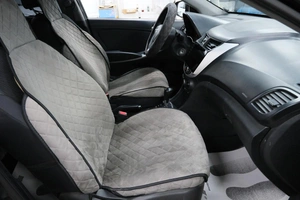 Седан Hyundai Solaris 2011 года, 759000 рублей, Омск