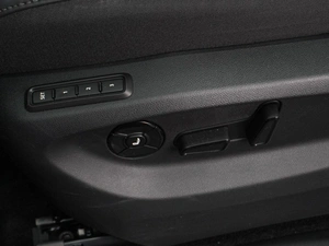 Внедорожник Volkswagen Tiguan L 2025 года, 5040000 рублей, Воронеж