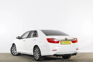 Седан Toyota Camry 2013 года, 1569000 рублей, Тюмень