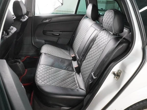 Универсал Opel Astra 2010 года, 699000 рублей, Воронеж