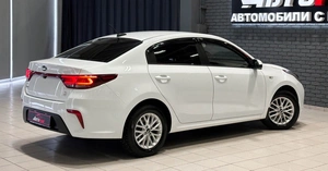 Седан Kia Rio 2020 года, 1697000 рублей, Красноярск
