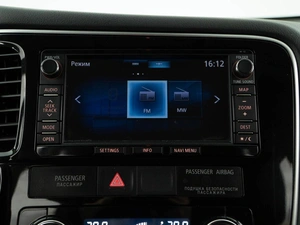 Внедорожник Mitsubishi Outlander 2015 года, 1898055 рублей, Москва