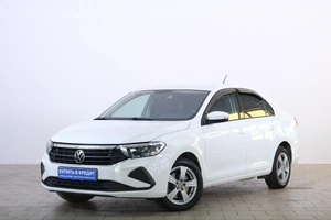 Лифтбек Volkswagen Polo 2020 года, 1699000 рублей, Омск