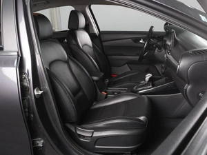 Седан Kia Cerato 2022 года, 2300000 рублей, Минеральные Воды