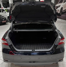 Седан Toyota Camry 2021 года, 2807000 рублей, Красноярск