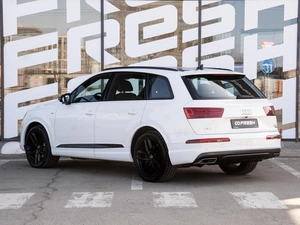 Внедорожник Audi Q7 2019 года, 4360000 рублей, Краснодар