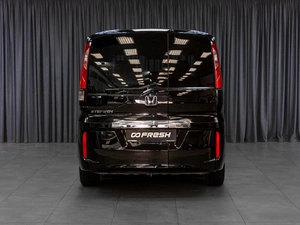 Минивэн Honda Stepwgn 2017 года, 1749000 рублей, Тюмень