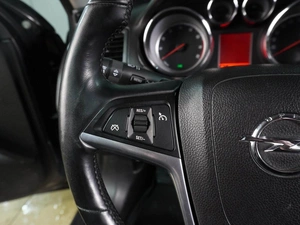 Седан Opel Insignia 2013 года, 999000 рублей, Воронеж