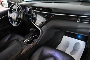 Седан Toyota Camry 2018 года, 2839000 рублей, Омск