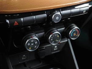 Седан ВАЗ (LADA) Vesta Cross 2023 года, 1379000 рублей, Воронеж