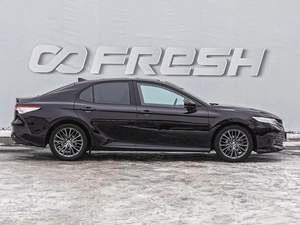 Седан Toyota Camry 2019 года, 2820000 рублей, Волгоград