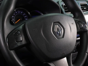 Хетчбэк Renault Sandero Stepway 2016 года, 980000 рублей, Воронеж
