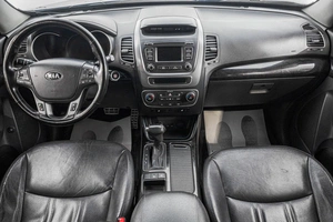 Внедорожник Kia Sorento 2013 года, 1649000 рублей, Барнаул