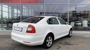Лифтбек Skoda Octavia 2013 года, 890000 рублей, Солонцы