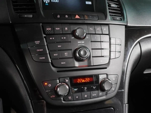 Универсал Opel Insignia 2013 года, 1339000 рублей, Воронеж