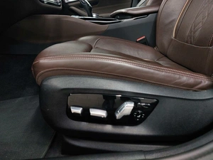 Седан BMW 5 серия 2021 года, 5300000 рублей, Барнаул