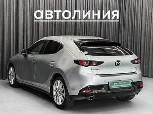 Хетчбэк Mazda 3 2021 года, 1650000 рублей, Красноярск