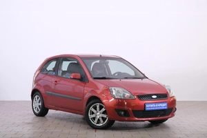 Хетчбэк Ford Fiesta 2008 года, 569000 рублей, Омск