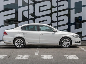 Седан Volkswagen Passat 2011 года, 1474000 рублей, Краснодар