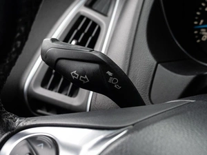 Хетчбэк Ford Focus 2013 года, 935000 рублей, Краснодар