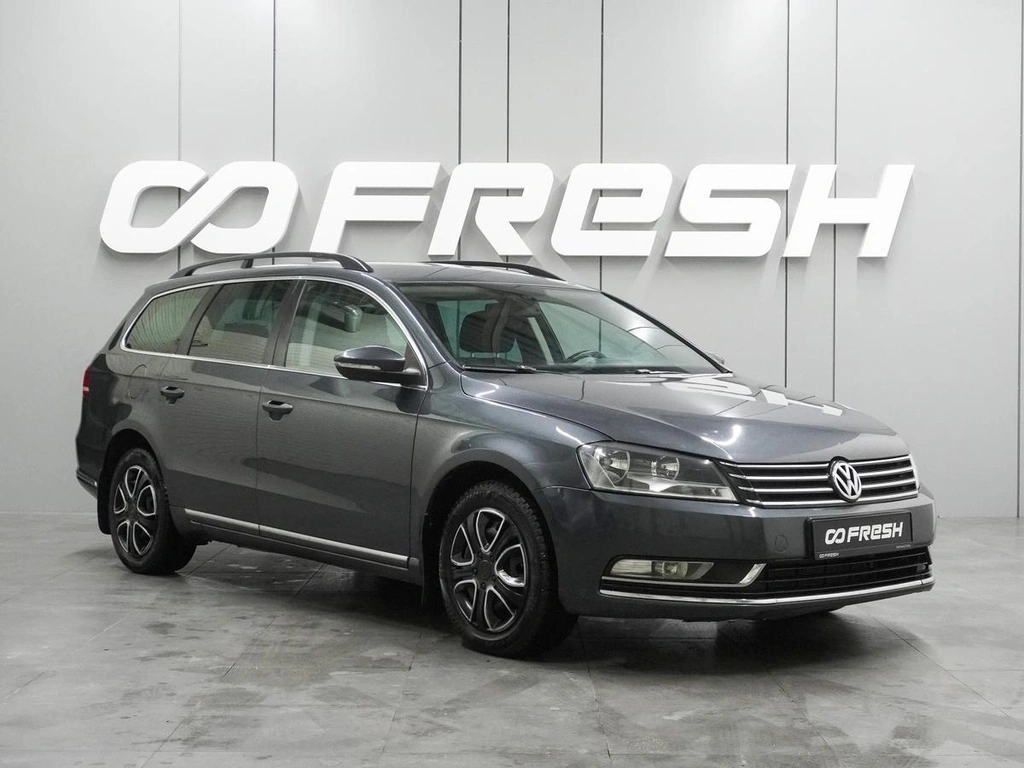 Универсал Volkswagen Passat 2011 года, 937000 рублей, Воронеж