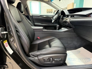 Седан Lexus ES 2013 года, 2049000 рублей, Красноярск