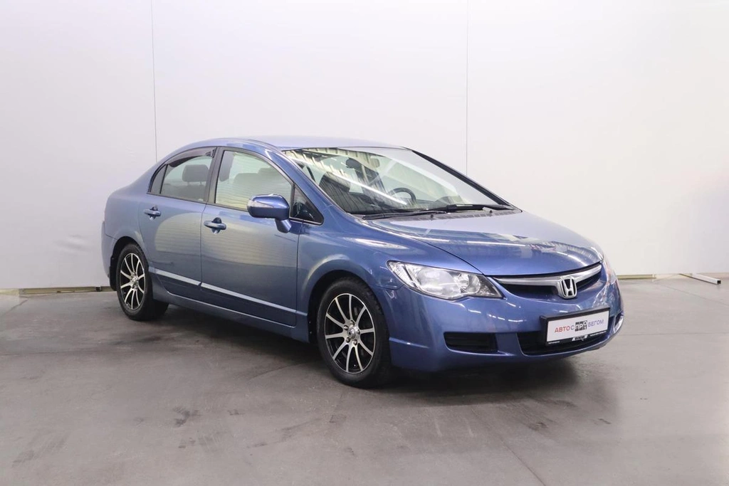 Седан Honda Civic 2008 года, 855000 рублей, Смоленск