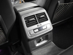 Седан Audi A4 2016 года, 2493200 рублей, Казань