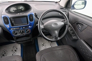 Минивэн Toyota Funcargo 2003 года, 559000 рублей, Красноярск