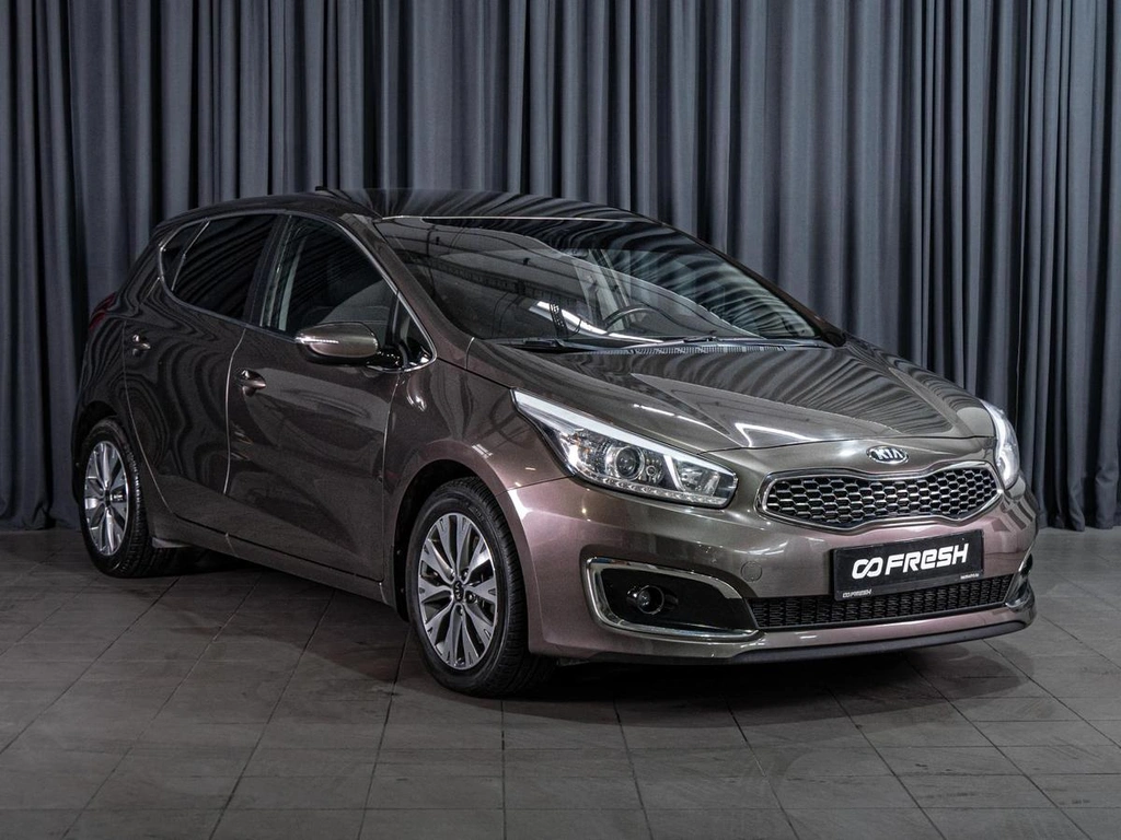 Хетчбэк Kia Ceed 2018 года, 1495000 рублей, Волгоград
