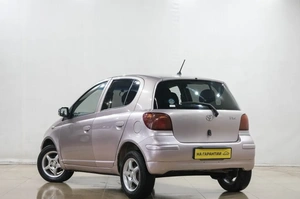 Хетчбэк Toyota Vitz 2003 года, 349000 рублей, Новокузнецк